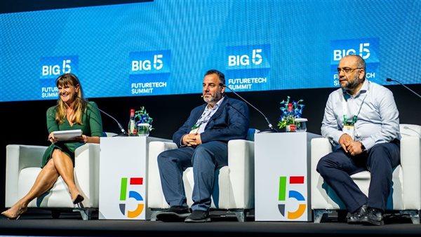 مسؤولون حكوميون وخبراء بالقطاع الخاص يُسلطون الضوء على استراتيجيات التعاون خلال قمة القادة العالميين الخمسة الكبار 