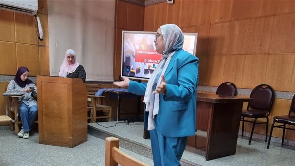 أقسام الباطنة والجلدية والطب المهني بقصر العيني تنظم فعاليات توعوية ضد الإدمان