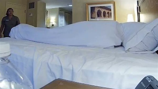 تفاصيل مثيرة في الحكم على المتهم بقتل زوجته وزوج شقيقتها بعد ضبطهما بغرفة نومه