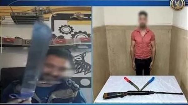 فيديو مثير..طلق زوجته وصوّر فيديو بالسلاح لتهديد أهلها | شاهد