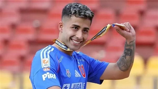راتب ضخم.. تفاصيل اهتمام الأهلي بالتعاقد مع نجم تشيلي
