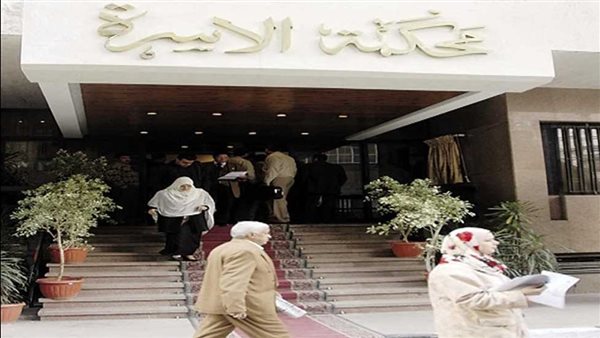 جابت ناس ربطوني ونزلت معاهم.. طارق يطلب طلاق زوجته في محكمة الأسرة