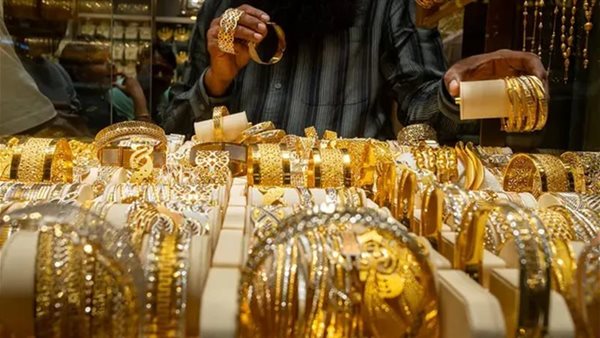 سعر الذهب اليوم السبت 15-11-2025 تحرك غير متوقع