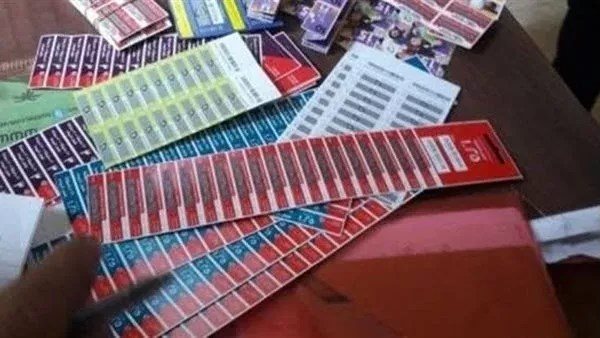 شعبة الاتصالات تكشف مفاجأة.. حقيقة رفع أسعار كروت شحن المحمول | فيديو