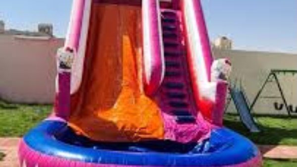  بعد سقوط تلميذة من اللعبة.. تفاصيل التحقيق مع مسئولي تنظيم اليوم الترفيهي بمدرسة النصر 