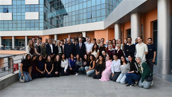 طلاب التصميم بالجامعة الألمانية وأوسنابروك بألمانيا يطرحون رؤى مبتكرة للحفاظ على التراث بالقاهرة