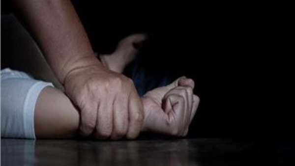  خدعني وصورلي فيديو بالعافية مع أصحابه.. تفاصيل مثيرة في هتك عرض زوجة بالجيزة 