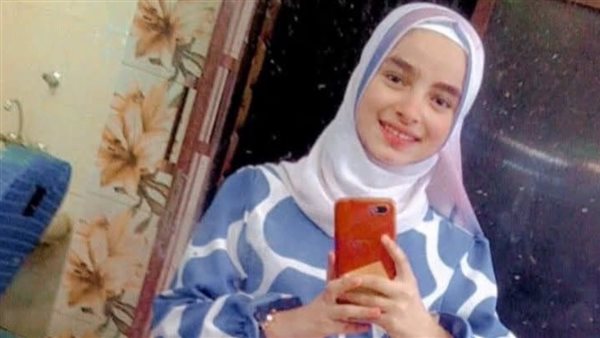 سحلهما 30 مترًا.. سائق متهور ينهي حياة فتاة ويصيب صديقتها في البدرشين