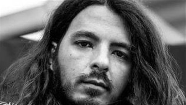 شريف الهواري يطرح أولي ألبوماته الغنائية اليوم بعنوان «حكايات نص الليل»