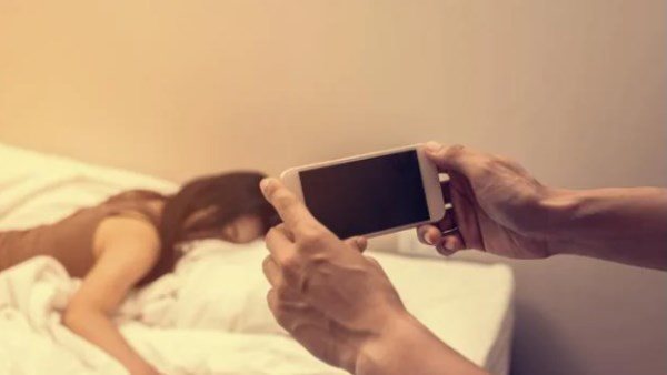 صورها فيديو.. اعترافات مثيرة لمدير شركة ابتز سكرتيرته المطلقة في أكتوبر 