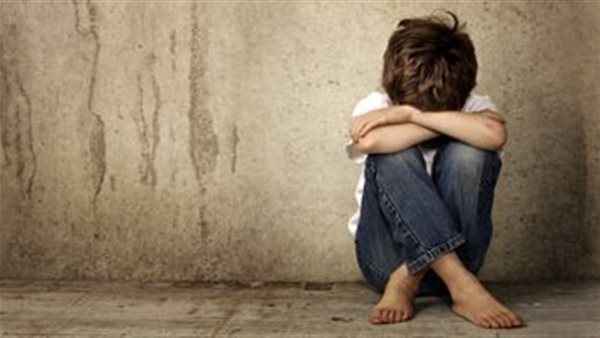 صرخة الأم فضحت الجار..تفاصيل القبض على عاطل هتك عرض صغير بشبرا الخيمة